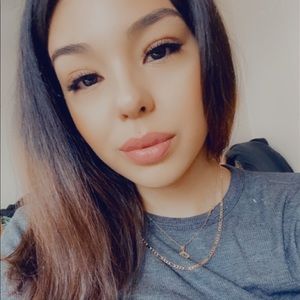 Meet your Posher, Dori